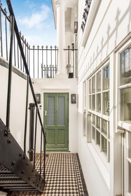 Chepstow Place- Notting Hill Londra